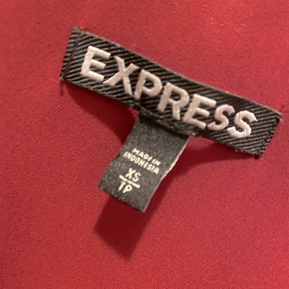 Express Top - Picture 3 of 3